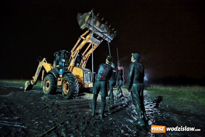 Zdjęcie w galerii na portalu naszwodzislaw.com: Miał być Classic a wyszedł Hardcore! Wyjątkowo ekstremalny Runmageddon szalał na hałdach w Zabrzu wiadomości z regionu