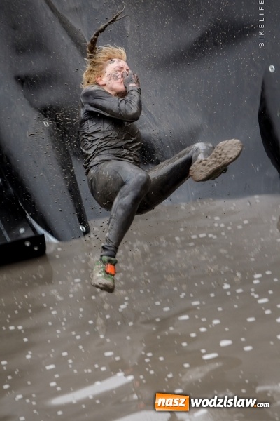 Zdjęcie w galerii na portalu naszwodzislaw.com: Miał być Classic a wyszedł Hardcore! Wyjątkowo ekstremalny Runmageddon szalał na hałdach w Zabrzu wiadomości z regionu