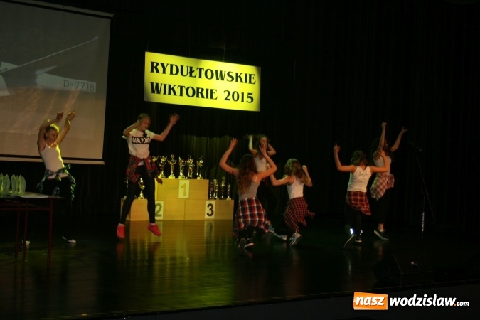 Zdjęcie w galerii na portalu naszwodzislaw.com: Wiktorie 2015 trafiły w ręce najlepszych sportowców z Rydułtów wiadomości z regionu