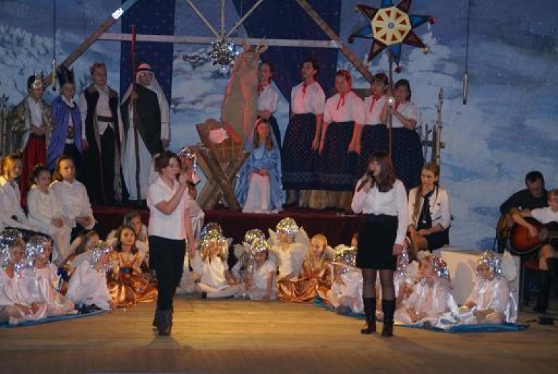 Zdjęcie w galerii na portalu naszwodzislaw.com: Kolędowy repertuar w Radlinie wiadomości z regionu