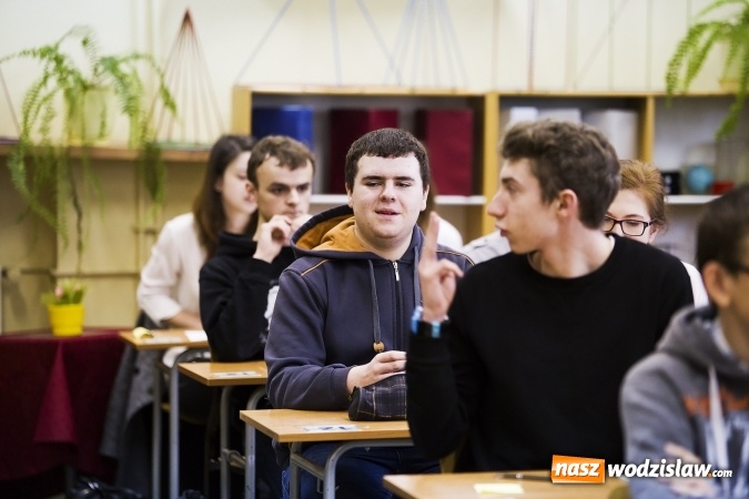 Zdjęcie w galerii na portalu naszwodzislaw.com: Konkurs Matematyczny w raciborskim II LO. Pierwsze miejsce dla wodzisławskiej szkoły  wiadomości z regionu