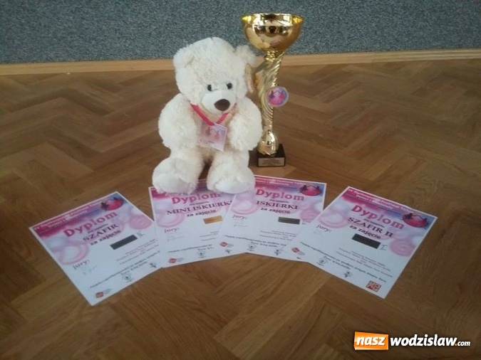 Zdjęcie w galerii na portalu naszwodzislaw.com: Udane rozpoczęcie sezonu dla zespołów z Syryni  wiadomości z regionu