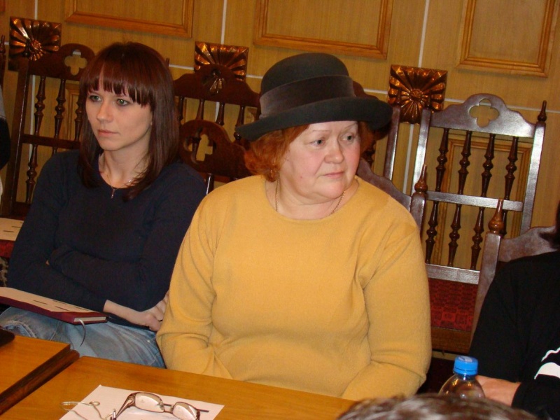 Zdjęcie w galerii na portalu naszwodzislaw.com: Jimi Hendrix dźwignią handlu wiadomości z regionu