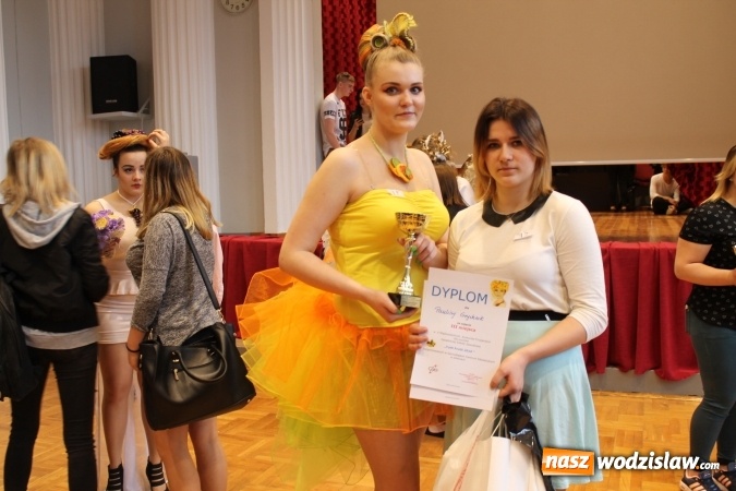 Zdjęcie w galerii na portalu naszwodzislaw.com: Kolejne sukcesy fryzjerek z ZSP w Pszowie  wiadomości z regionu