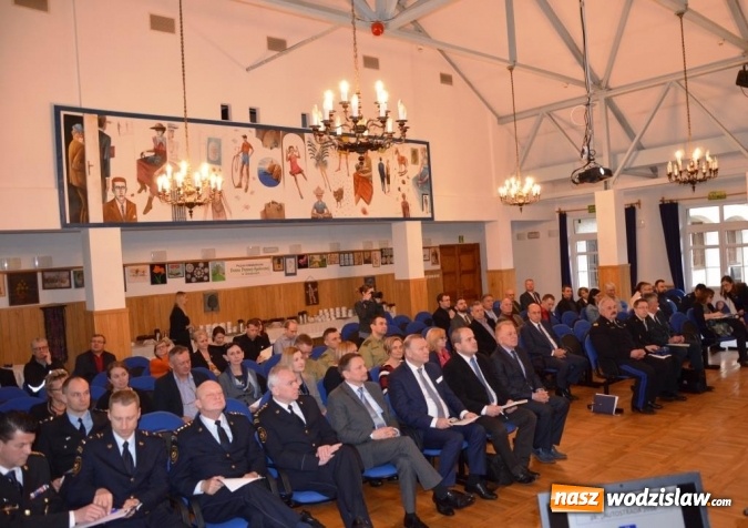 Zdjęcie w galerii na portalu naszwodzislaw.com: Plan ćwiczenia „Autostrada 2016” podpisany  wiadomości z regionu