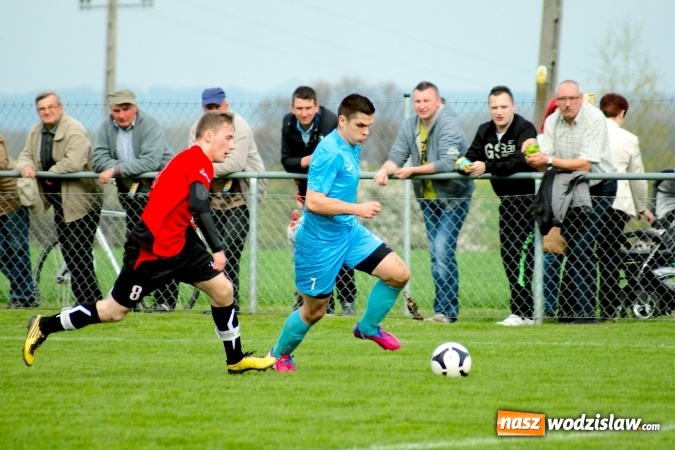 Zdjęcie w galerii na portalu naszwodzislaw.com: C klasa: Rozwój Bełsznica rozbity w Borucinie wiadomości z regionu