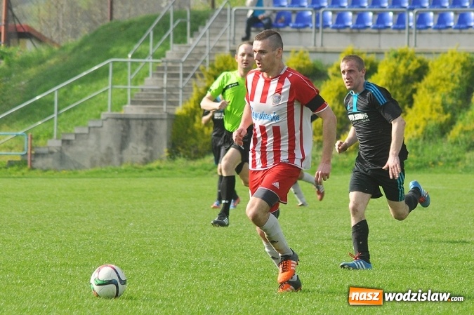 Zdjęcie w galerii na portalu naszwodzislaw.com: Kobyla idzie jak burza. Kolejną ofiarą rezerwy Przyszłości Rogów wiadomości z regionu