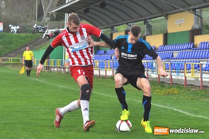 Zdjęcie w galerii na portalu naszwodzislaw.com: Kobyla idzie jak burza. Kolejną ofiarą rezerwy Przyszłości Rogów wiadomości z regionu