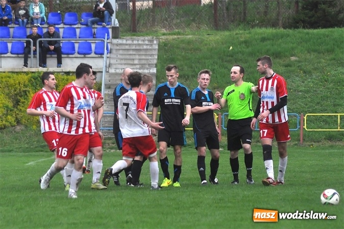 Zdjęcie w galerii na portalu naszwodzislaw.com: Kobyla idzie jak burza. Kolejną ofiarą rezerwy Przyszłości Rogów wiadomości z regionu