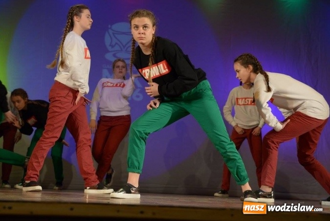 Zdjęcie w galerii na portalu naszwodzislaw.com: Tancerze opanowali Wodzisław wiadomości z regionu