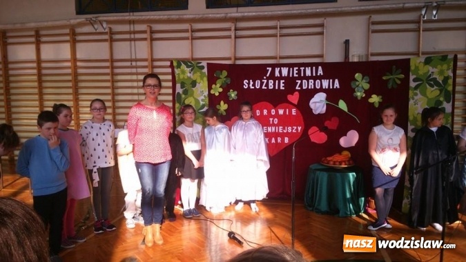 Zdjęcie w galerii na portalu naszwodzislaw.com: W SP numer 15 obchodzili Święto Służby Zdrowia  wiadomości z regionu