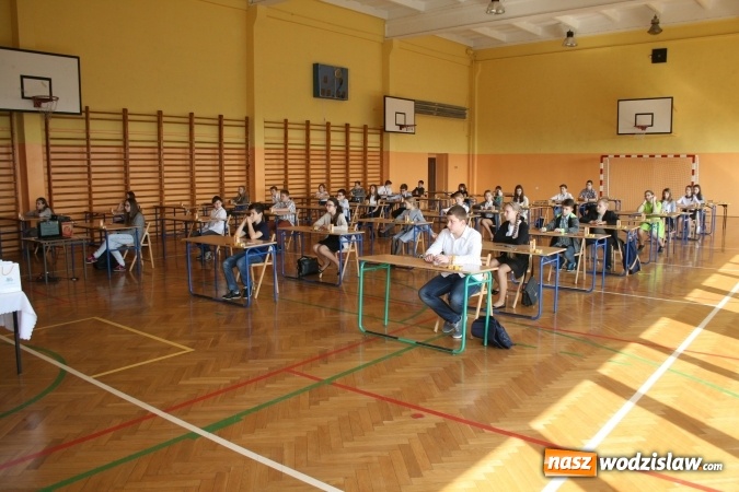 Zdjęcie w galerii na portalu naszwodzislaw.com: Poznaliśmy zwycięzców III Powiatowego Konkursu Matematycznego w Rydułtowach  wiadomości z regionu