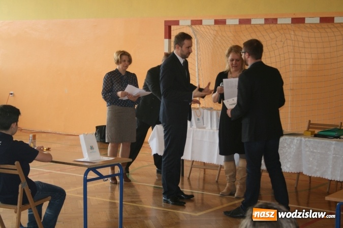 Zdjęcie w galerii na portalu naszwodzislaw.com: Poznaliśmy zwycięzców III Powiatowego Konkursu Matematycznego w Rydułtowach  wiadomości z regionu