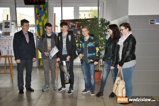 Zdjęcie w galerii na portalu naszwodzislaw.com: Olimpiada Wiedzy i Umiejętności Budowlanych udana dla uczniów ZST Wodzisław Śl. wiadomości z regionu