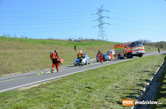 Zdjęcie w galerii na portalu naszwodzislaw.com: Doszło do wypadku na A1... Na szczęście tym razem to były tylko ćwiczenia wiadomości z regionu