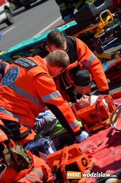 Zdjęcie w galerii na portalu naszwodzislaw.com: Doszło do wypadku na A1... Na szczęście tym razem to były tylko ćwiczenia wiadomości z regionu