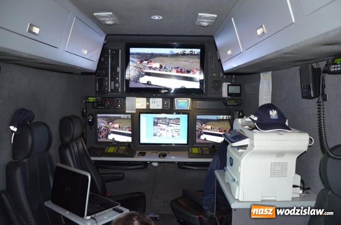 Zdjęcie w galerii na portalu naszwodzislaw.com: Doszło do wypadku na A1... Na szczęście tym razem to były tylko ćwiczenia wiadomości z regionu