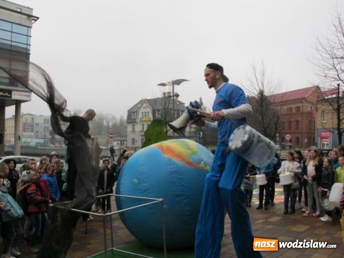Zdjęcie w galerii na portalu naszwodzislaw.com: Razem napisaliśmy już ponad milion Listów dla Ziemi. Inauguracja akcji w Katowicach wiadomości z regionu