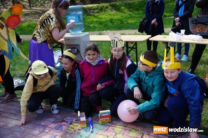 Zdjęcie w galerii na portalu naszwodzislaw.com: Trzy Wzgórza mają własne hotele... dla owadów! wiadomości z regionu