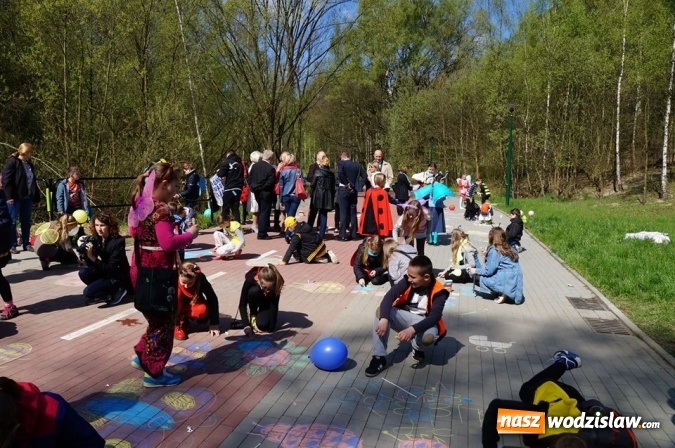 Zdjęcie w galerii na portalu naszwodzislaw.com: Trzy Wzgórza mają własne hotele... dla owadów! wiadomości z regionu