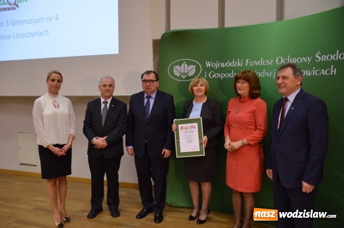 Zdjęcie w galerii na portalu naszwodzislaw.com: Wręczenie dyplomów laureatom konkursu na utworzenie ekopracowni  wiadomości z regionu