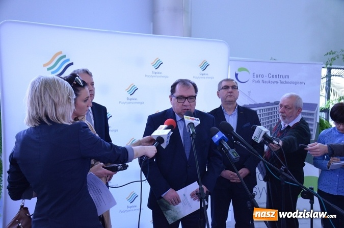 Zdjęcie w galerii na portalu naszwodzislaw.com: Uchwała antysmogowa dla województwa śląskiego wiadomości z regionu