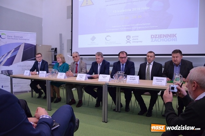 Zdjęcie w galerii na portalu naszwodzislaw.com: Uchwała antysmogowa dla województwa śląskiego wiadomości z regionu