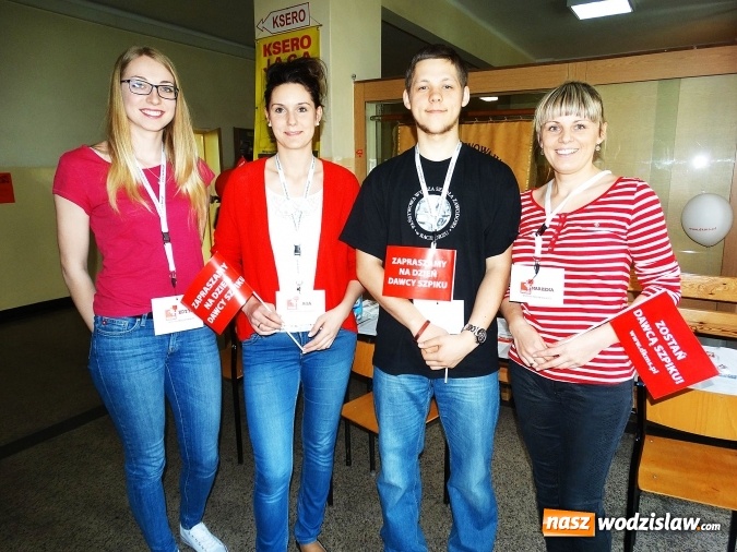 Zdjęcie w galerii na portalu naszwodzislaw.com: Kolejni potencjalni Dawcy dołączyli do rejestru fundacji DKMS Polska. 105 osób odpowiedziało na apel studentów wiadomości z regionu