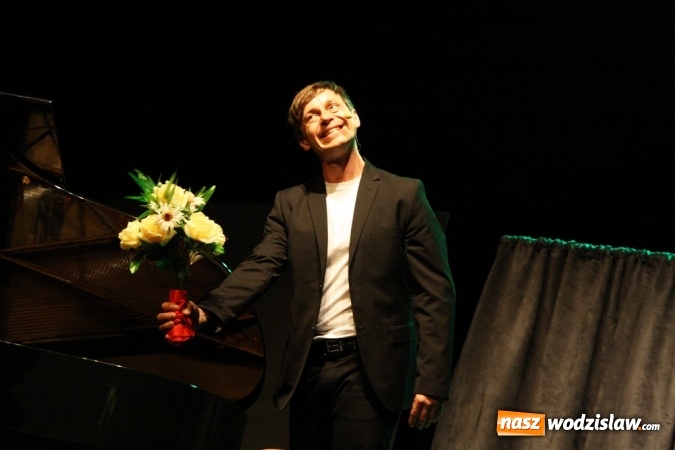 Zdjęcie w galerii na portalu naszwodzislaw.com: Kabaret Jurki bawił w RCK wiadomości z regionu