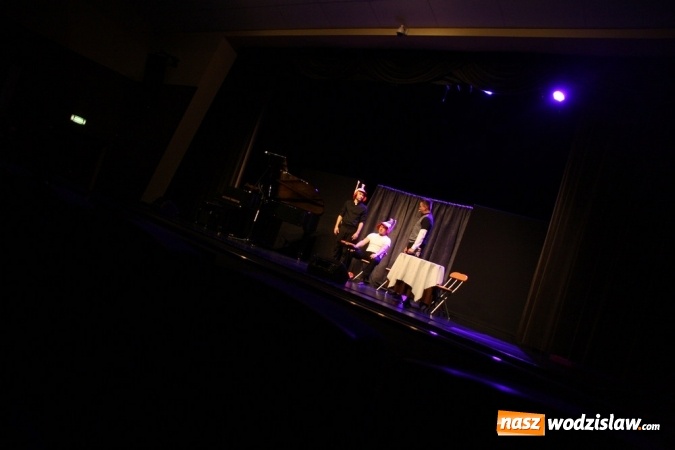 Zdjęcie w galerii na portalu naszwodzislaw.com: Kabaret Jurki bawił w RCK wiadomości z regionu