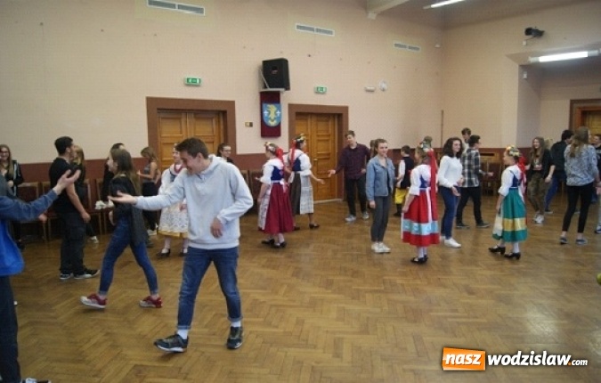 Zdjęcie w galerii na portalu naszwodzislaw.com: Druga edycja wymiany młodzieży I LO z liceum Jules Guesde w Montpellier  wiadomości z regionu