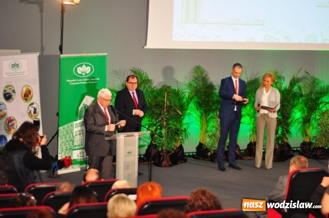 Zdjęcie w galerii na portalu naszwodzislaw.com: Zielone Czeki 2016 rozdane. Kto otrzymał nagrodę?  wiadomości z regionu