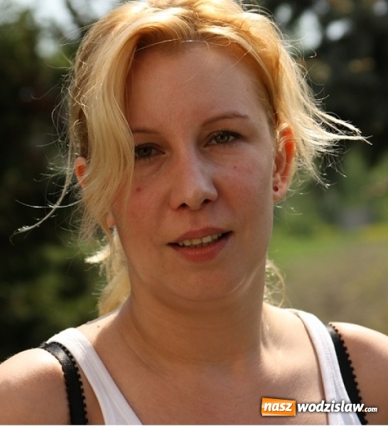 Zdjęcie w galerii na portalu naszwodzislaw.com: Zaginęła 37-letnia mieszkanka Pszowa. Widziałeś ją? Daj znać policji!  wiadomości z regionu