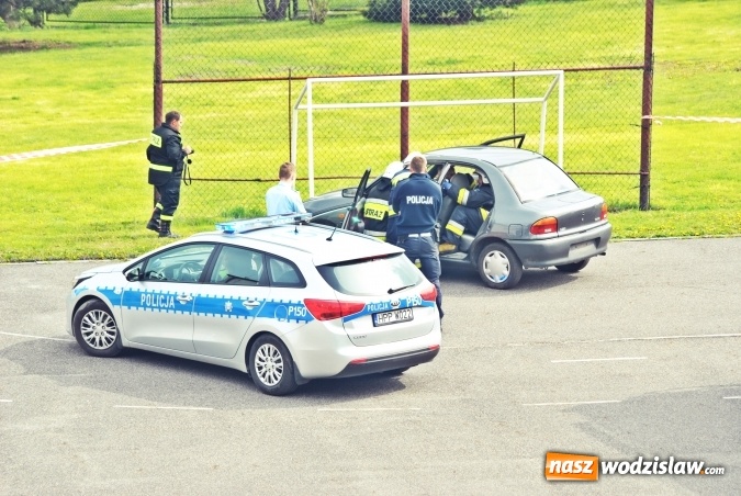 Zdjęcie w galerii na portalu naszwodzislaw.com: Wypadek na Skalnej? Nie to tylko Dzień Otwarty w LO wiadomości z regionu