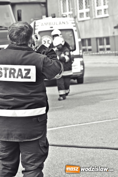 Zdjęcie w galerii na portalu naszwodzislaw.com: Wypadek na Skalnej? Nie to tylko Dzień Otwarty w LO wiadomości z regionu