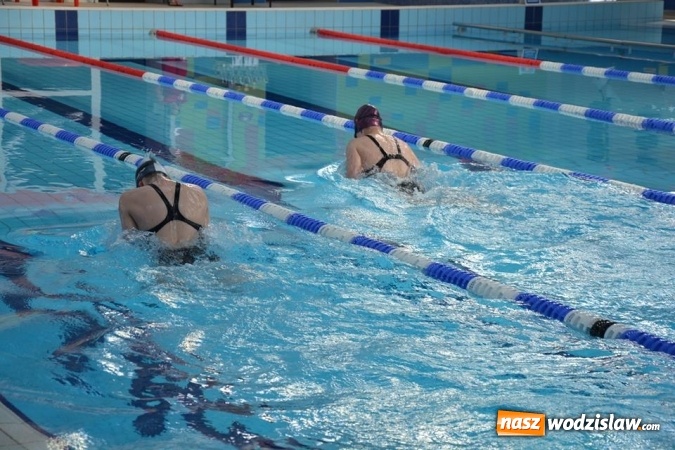 Zdjęcie w galerii na portalu naszwodzislaw.com: Finałowy turniej pływacki na Mancie już za nami wiadomości z regionu