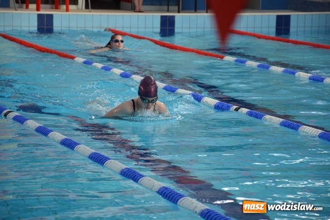 Zdjęcie w galerii na portalu naszwodzislaw.com: Finałowy turniej pływacki na Mancie już za nami wiadomości z regionu