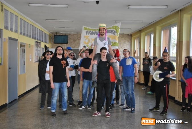 Zdjęcie w galerii na portalu naszwodzislaw.com: Uczniowie ZST triumfowali w tym roku szkolnym we wszystkich ważnych ogólnopolskich olimpiadach zawodowych  wiadomości z regionu