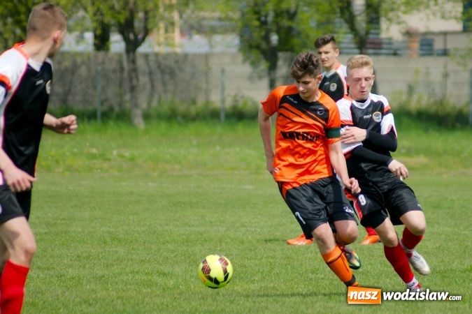 Zdjęcie w galerii na portalu naszwodzislaw.com: Juniorzy Przyszłości tylko zremisowali z outsiderem wiadomości z regionu