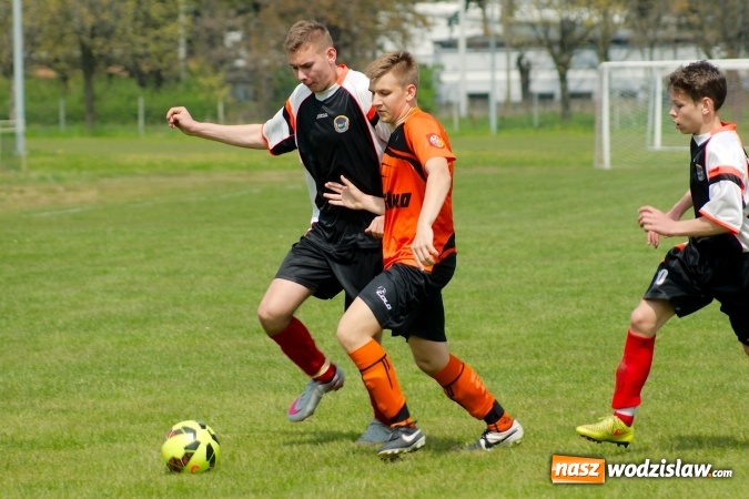 Zdjęcie w galerii na portalu naszwodzislaw.com: Juniorzy Przyszłości tylko zremisowali z outsiderem wiadomości z regionu