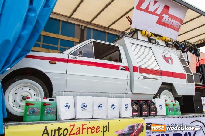 Zdjęcie w galerii na portalu naszwodzislaw.com: Zlot miłośników pojazdów grupy VW przy Auchan wiadomości z regionu