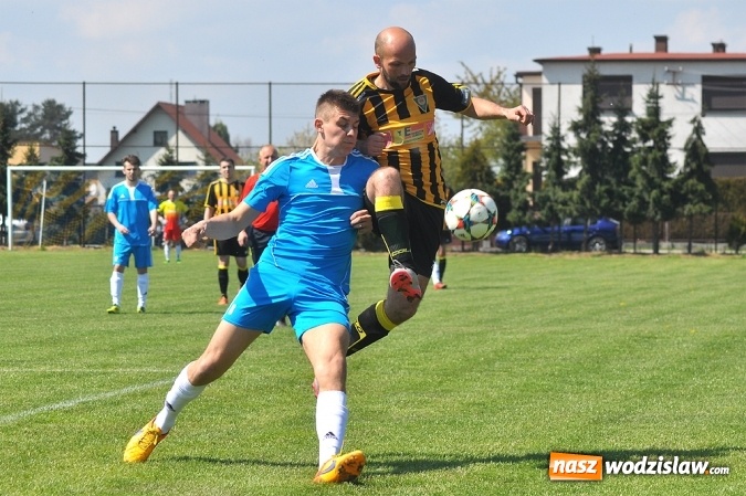 Zdjęcie w galerii na portalu naszwodzislaw.com: Błyskawiczne gole Kocota dały zwycięstwo Lubomi wiadomości z regionu