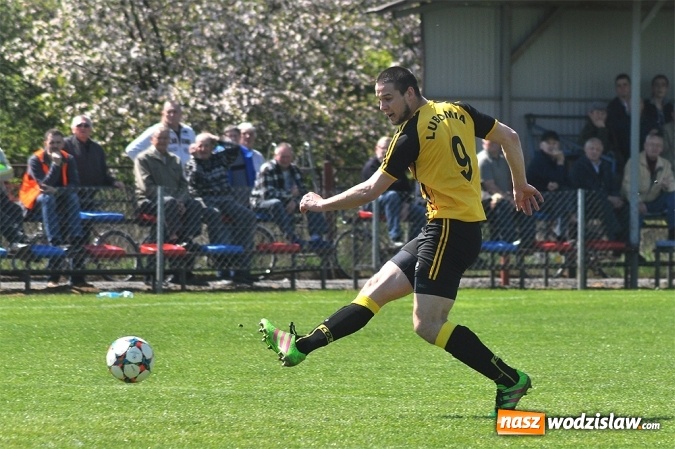 Zdjęcie w galerii na portalu naszwodzislaw.com: Błyskawiczne gole Kocota dały zwycięstwo Lubomi wiadomości z regionu