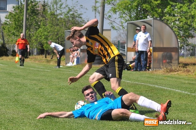 Zdjęcie w galerii na portalu naszwodzislaw.com: Błyskawiczne gole Kocota dały zwycięstwo Lubomi wiadomości z regionu