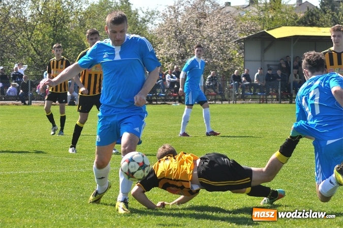 Zdjęcie w galerii na portalu naszwodzislaw.com: Błyskawiczne gole Kocota dały zwycięstwo Lubomi wiadomości z regionu