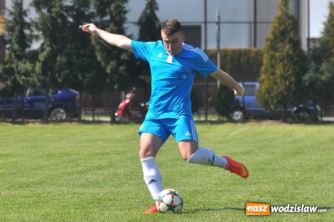Zdjęcie w galerii na portalu naszwodzislaw.com: Błyskawiczne gole Kocota dały zwycięstwo Lubomi wiadomości z regionu