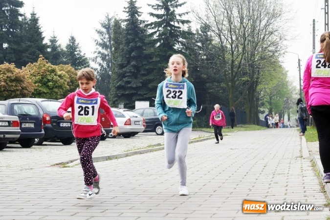 Zdjęcie w galerii na portalu naszwodzislaw.com: XXI Radliński Bieg Ekologiczny za nami wiadomości z regionu