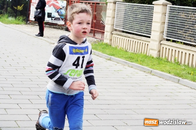 Zdjęcie w galerii na portalu naszwodzislaw.com: XXI Radliński Bieg Ekologiczny za nami wiadomości z regionu