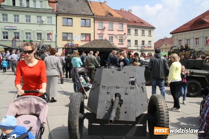 Zdjęcie w galerii na portalu naszwodzislaw.com: Działo się! Wodzisławska militarna majówka na długo pozostanie w pamięci  wiadomości z regionu