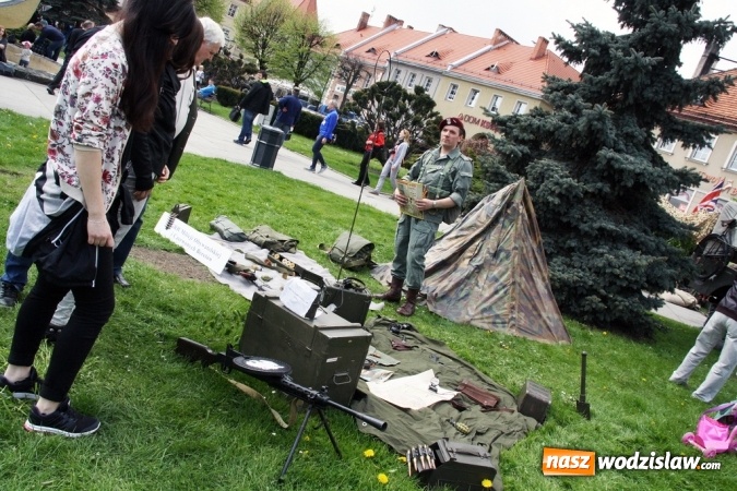 Zdjęcie w galerii na portalu naszwodzislaw.com: Działo się! Wodzisławska militarna majówka na długo pozostanie w pamięci  wiadomości z regionu